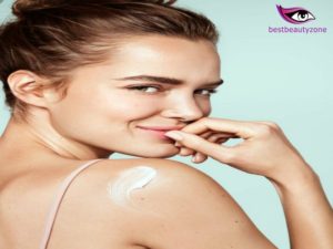 what causes flaky skin